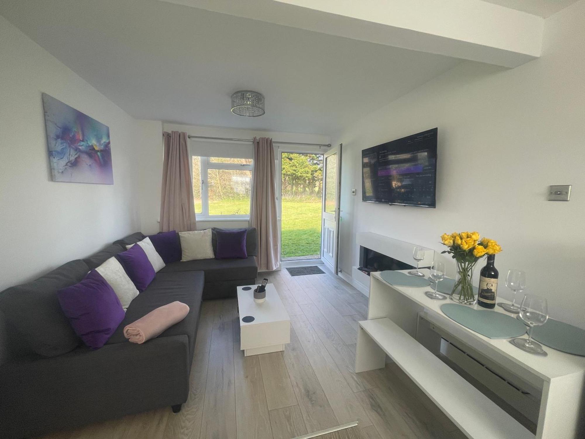 Look No Further Gorgeous Newly Renovated Contemporary Chalet Sandown Bay Holiday Centre Exterior foto